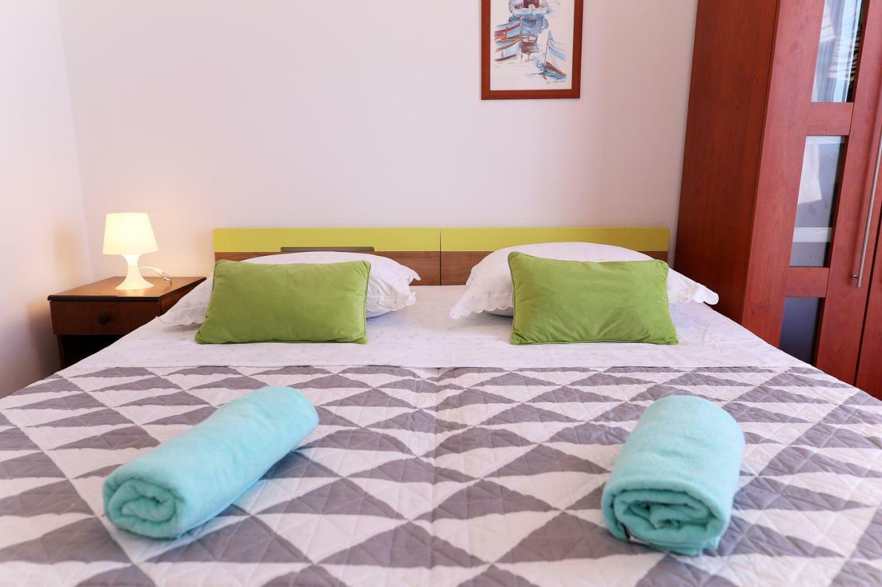 Apartments Anka รทินา ภายนอก รูปภาพ